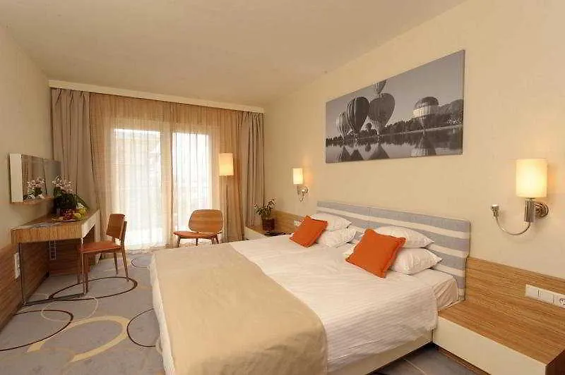 Velence Resort And Spa Hotell